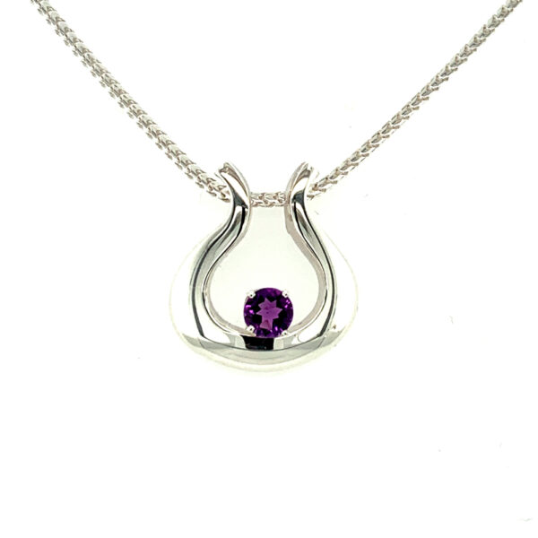 Torc Pendant with Amethyst